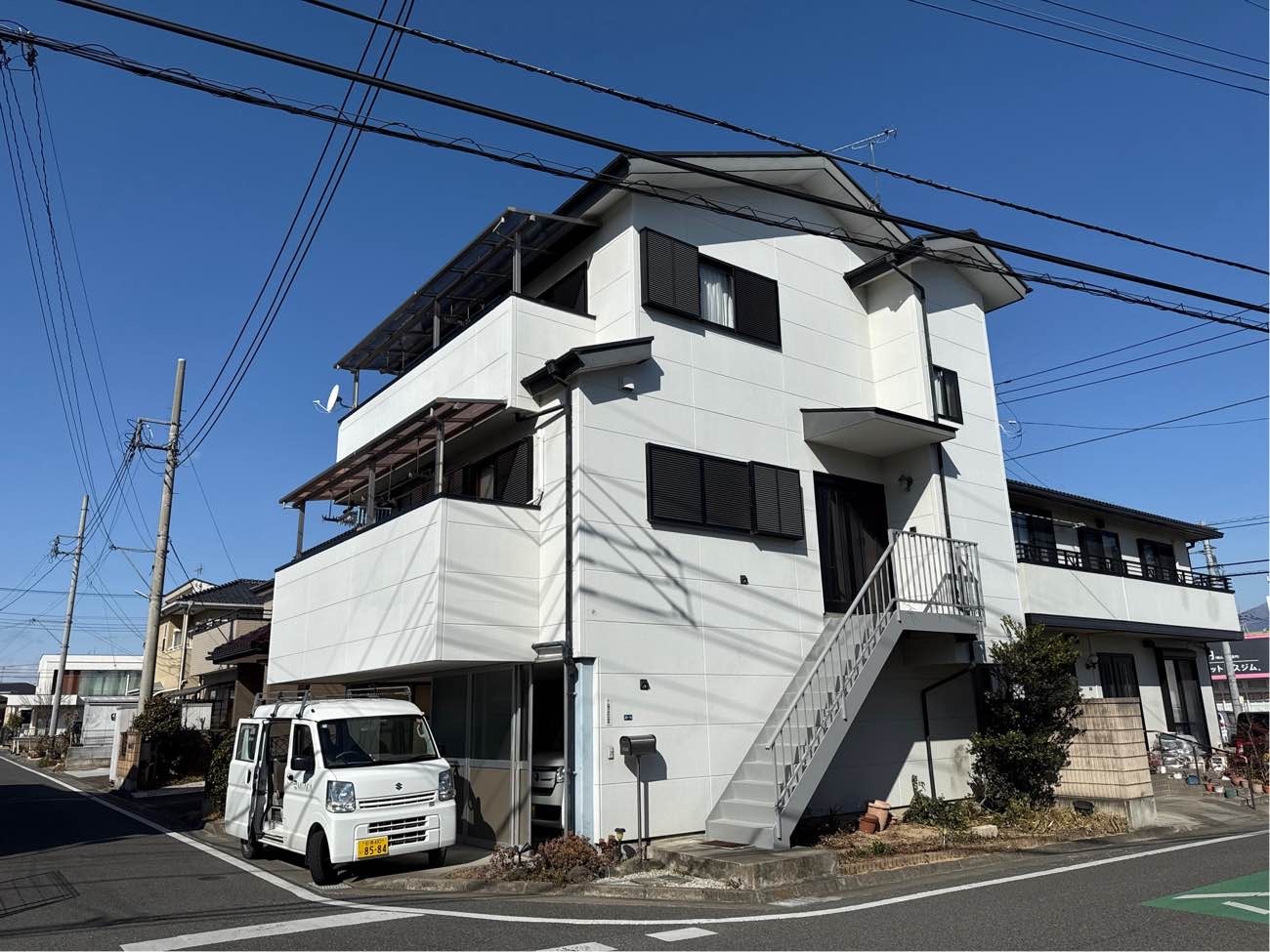 【前橋市朝日町】築15年ALC外壁塗装！ひび割れを解消し資産価値を守る 画像