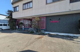 【玉村町】車両追突の外壁破損を修復！部分塗装でモダンに蘇る店舗 アイキャッチ画像